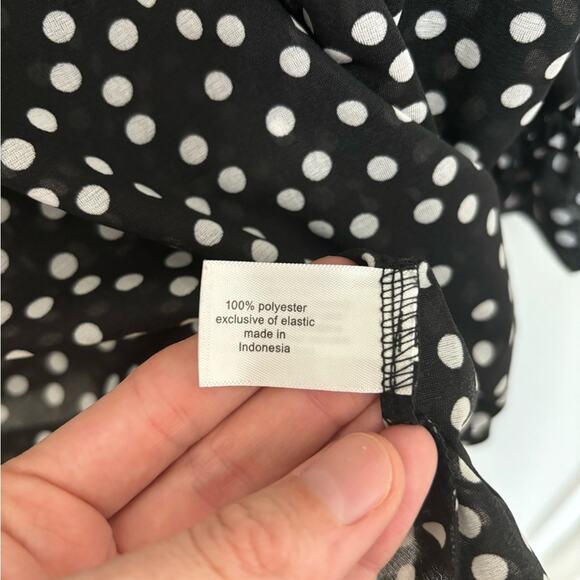 Lane Bryant Black and White Polka Dot Shirred Tunic - Size 14/16 - Picture 6 of 7